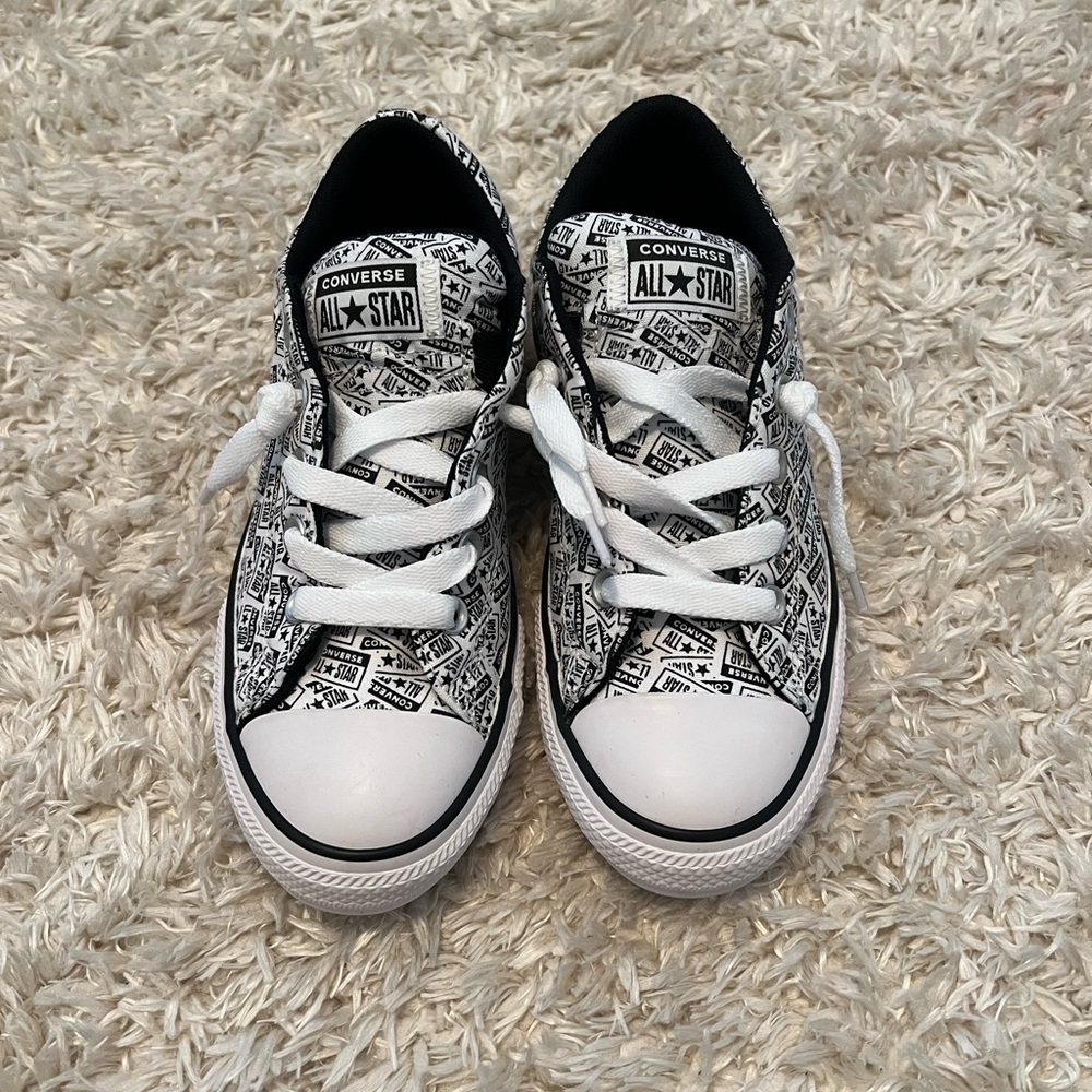 NEW* converse